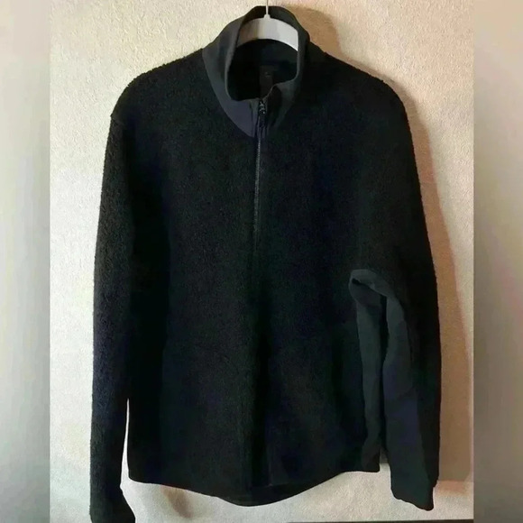 Lululemon Tundra Trek wool 1/2 Zip pullover Black Size Medium - Picture 2 of 5